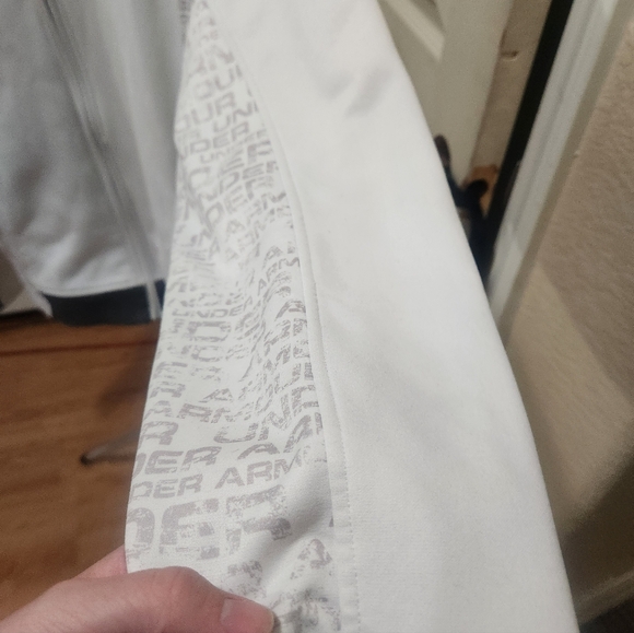 Under Armour White Zip-Up Hoodie Size XL - Picture 5 of 10